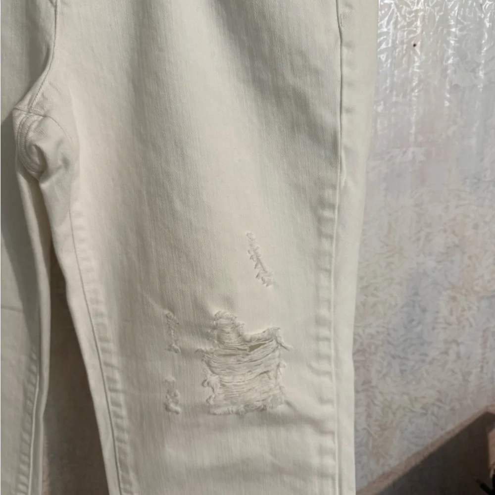 J. Crew White Ankle Distressed Jeans Sz 30, Inseam 25 inches, 100% Cotton‎